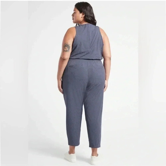 Athleta Brooklyn Textured Jumpsuit size 24 NWT - Picture 3 of 7